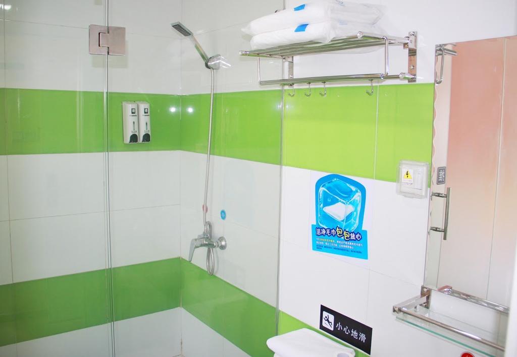 7 Days Inn Heze Mudan Road Branch Exterior photo